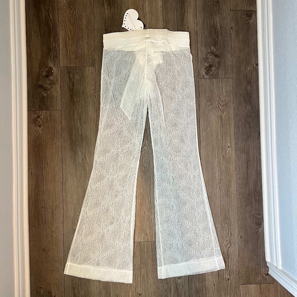 Beach Bunny Lace Pant